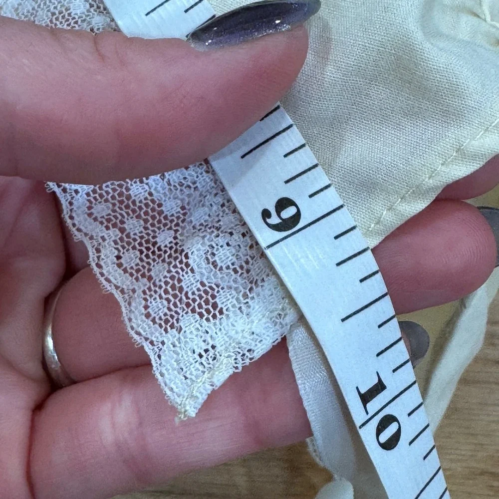 Vintage Baby Bonnet Cream Lace Trim Ribbon Tie Christening Photo Prop Accessory